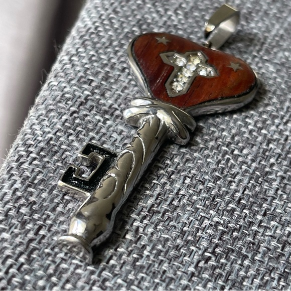 BLUE STEEL | Star Cross Key Stainless Steel Wood Inlay CZ Heart Key Pendant - Picture 6 of 10